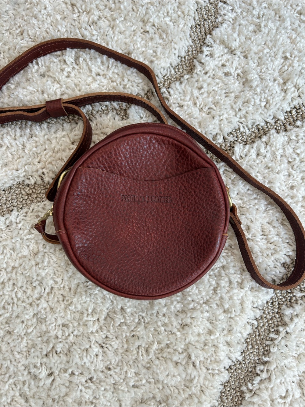 Portland Leather Round Crossbody Bag - Chestnut Brown - Picture 3 of 6